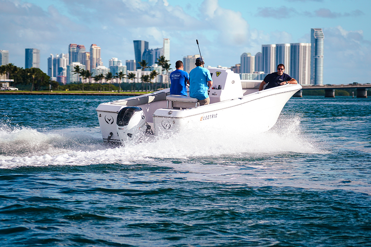 Vision Marine's flagship E-Motion™ 180E electric marine powertrain.